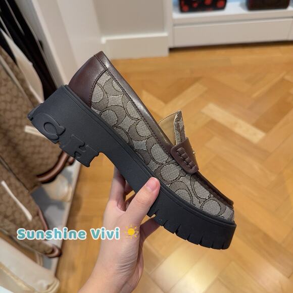 NWT Coach Women's Ruthie In Signature Jacquard Maple CT702 us 5 - Picture 3 of 6